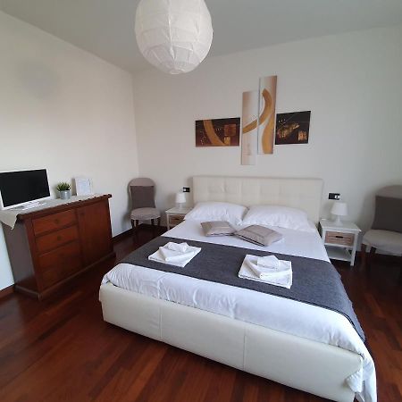 B&B Corte Sv4 Парма Екстериор снимка